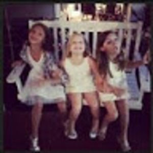 Meet your Posher, Elise